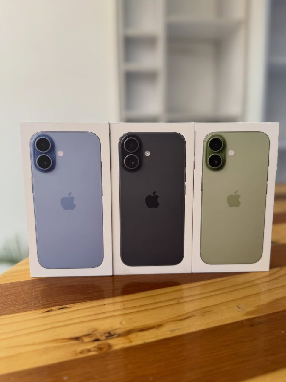 Brand New Iphone 17